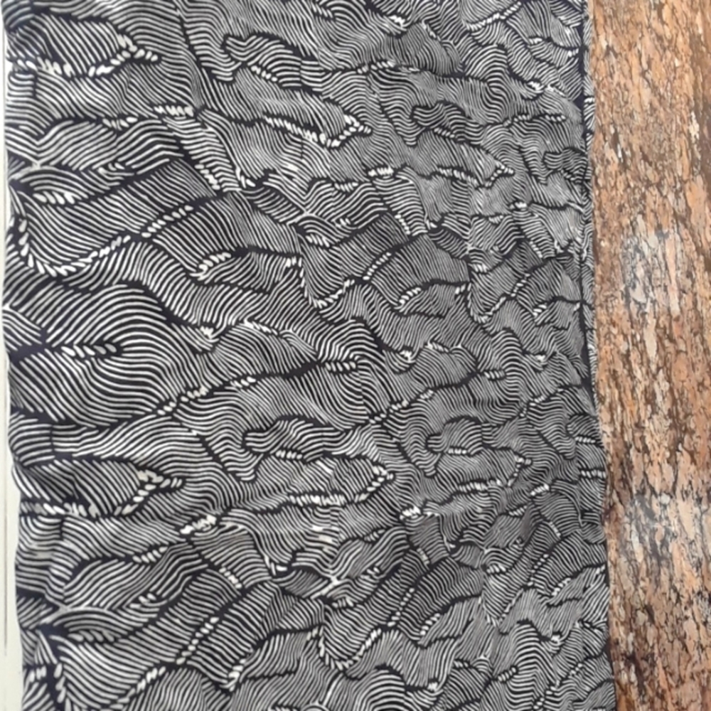 woman's scarf